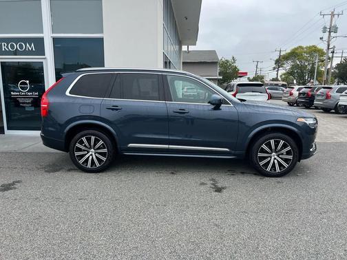 2025 Volvo XC90 B6 Plus 7-Seater