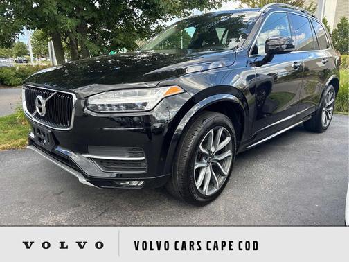2019 Volvo XC90 T6 Momentum