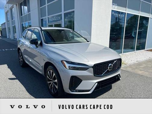 2025 Volvo XC60 Plus