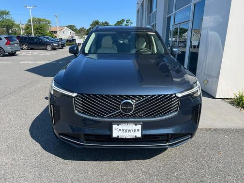 2026 Volvo XC90 B6 Ultra 6-Seater