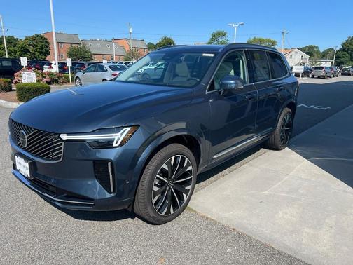 2026 Volvo XC90 B6 Ultra 6-Seater