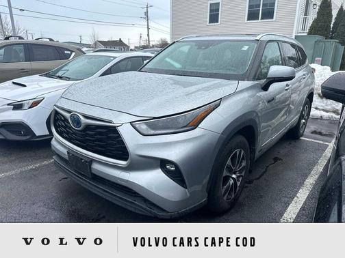 2021 Toyota Highlander Hybrid XLE