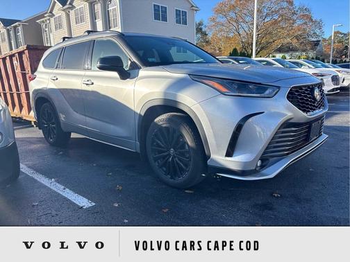 2023 Toyota Highlander XSE