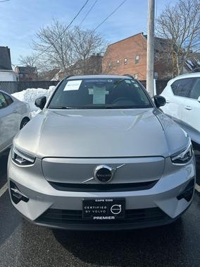 2023 Volvo XC40 Recharge Pure Electric Twin Plus