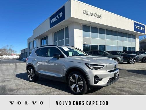 2023 Volvo XC40 Recharge Pure Electric Twin Plus