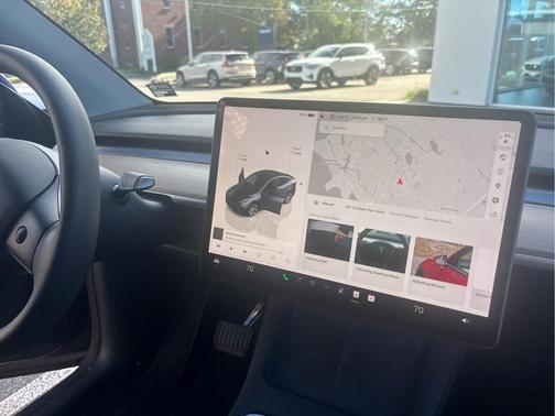 2024 Tesla Model Y Long Range Dual Motor All-Wheel Drive
