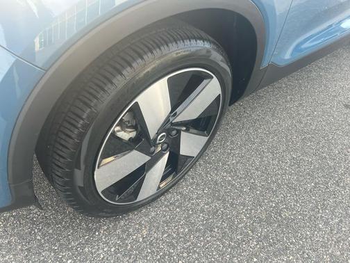 2023 Volvo C40 Recharge Pure Electric Twin Ultimate