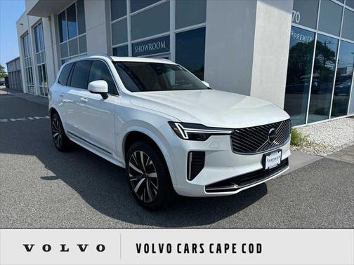 2025 Volvo XC90 Plug-In Hybrid T8 Core 7-Seater