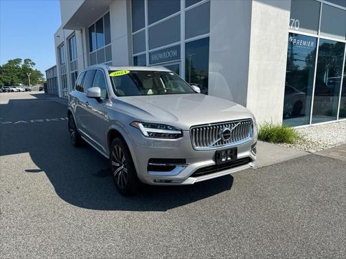 2024 Volvo XC90 B5 Plus Bright Theme