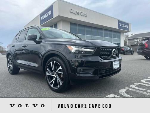 Black Stone 2021 Volvo XC40 T5 R-Design