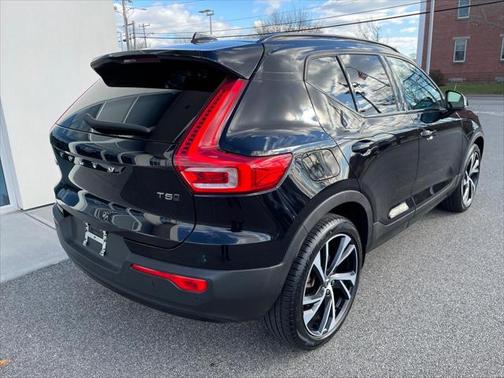 Black Stone 2021 Volvo XC40 T5 R-Design