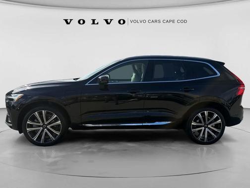 Onyx Black Metallic 2023 Volvo XC60 Recharge Plug-In Hybrid T8 Ultimate Bright Theme