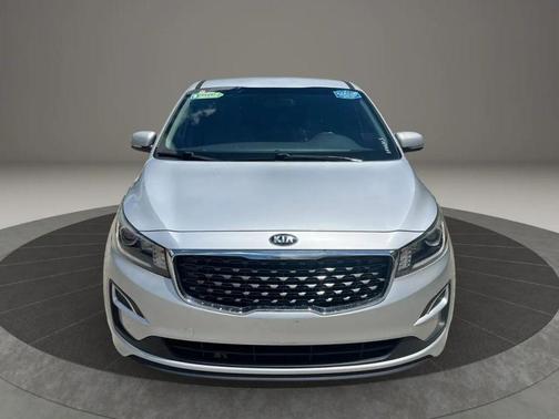 Silky Silver 2019 Kia Sedona LX