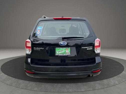 2017 Subaru Forester 2.5i