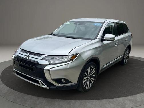 2020 Mitsubishi Outlander SP