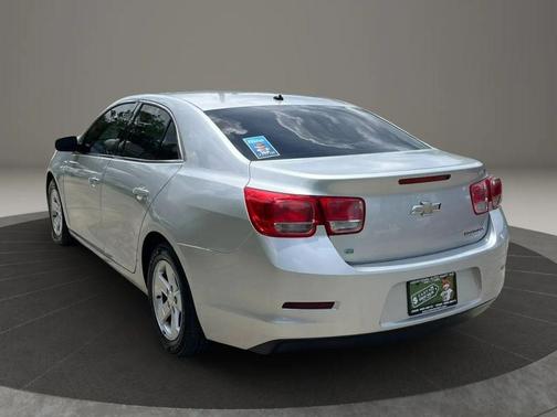 Silver 2015 Chevrolet Malibu 1LS