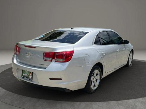 Silver 2015 Chevrolet Malibu 1LS