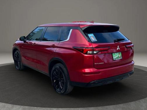 2022 Mitsubishi Outlander ES 2.5 2WD