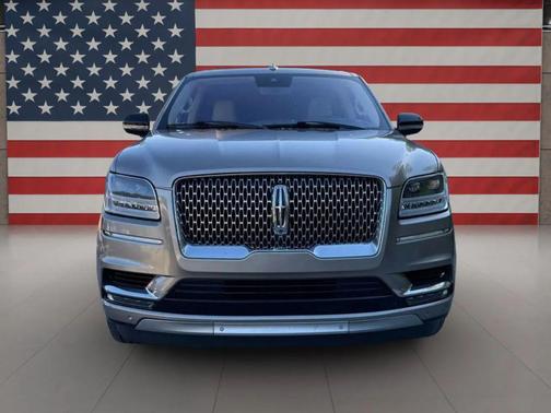 2019 Lincoln Navigator L Reserve