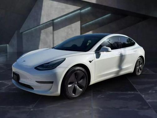 2020 Tesla Model 3 Standard Range Plus