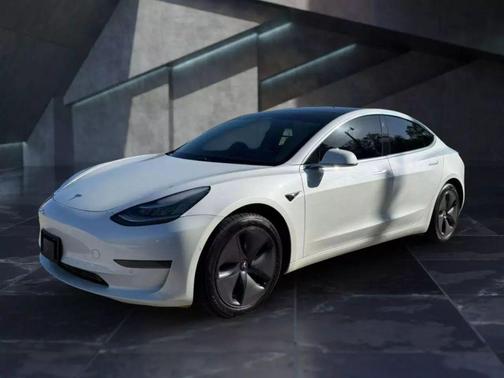 2020 Tesla Model 3 Standard Range Plus
