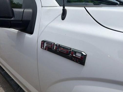 Oxford White 2019 Ford F-150 XL
