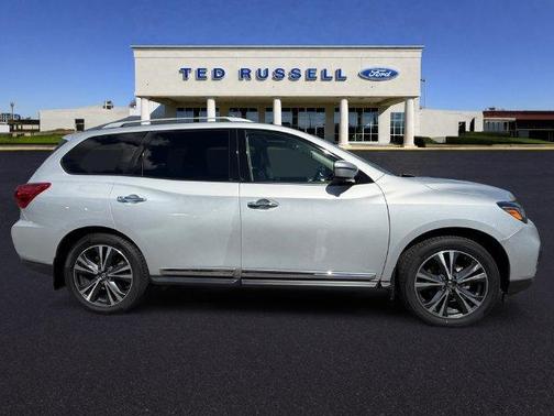 Brilliant Silver Metallic 2020 Nissan Pathfinder Platinum