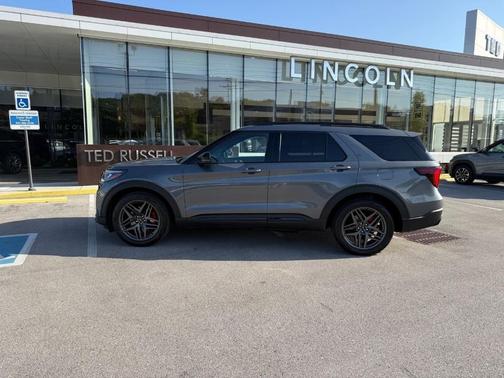 Gray Metallic 2025 Ford Explorer ST