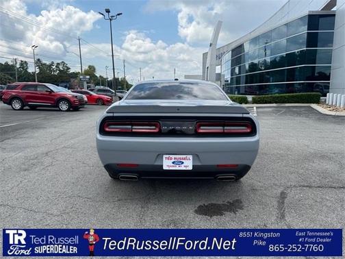 2021 Dodge Challenger SXT