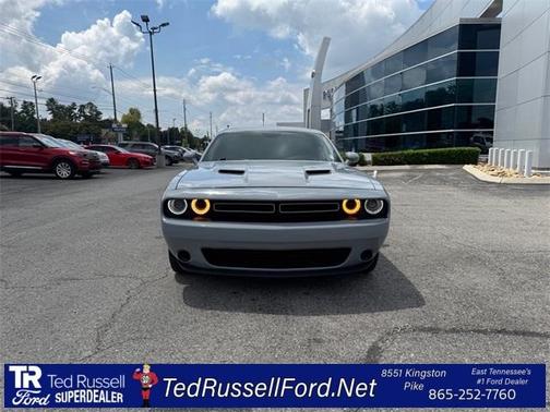 2021 Dodge Challenger SXT
