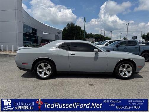 2021 Dodge Challenger SXT