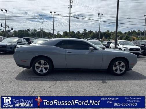 2021 Dodge Challenger SXT