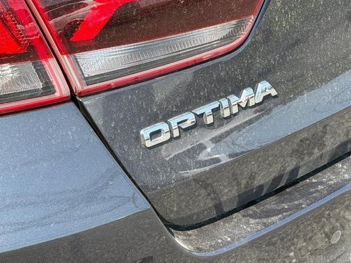 Platinum Graphite 2019 Kia Optima S
