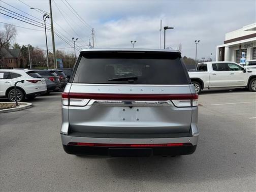 2024 Lincoln Navigator L Reserve