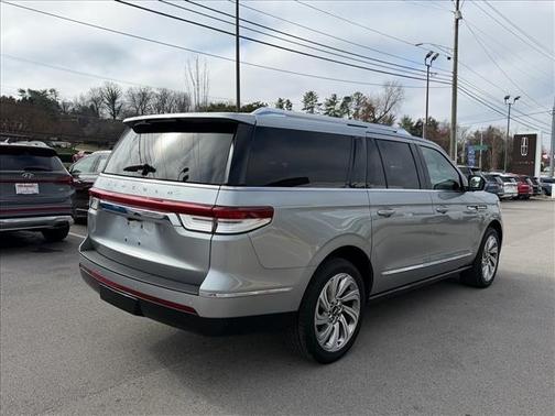 2024 Lincoln Navigator L Reserve