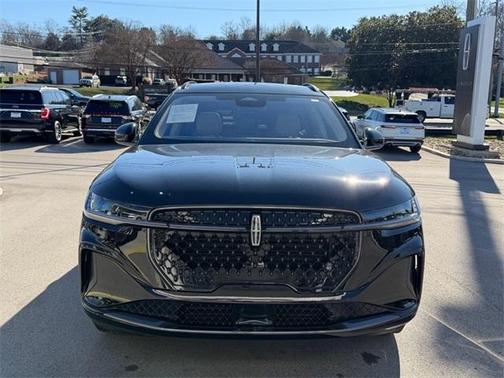 2025 Lincoln Nautilus Reserve