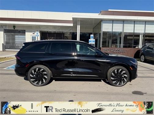 2025 Lincoln Nautilus Reserve