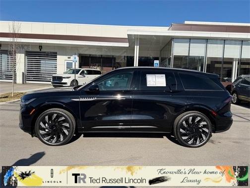 2025 Lincoln Nautilus Reserve