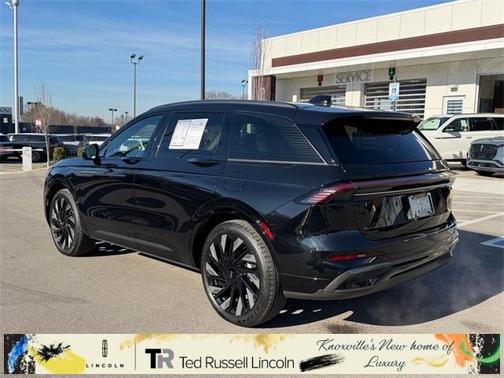 2025 Lincoln Nautilus Reserve