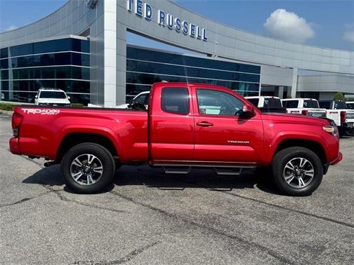 2017 Toyota Tacoma TRD Sport