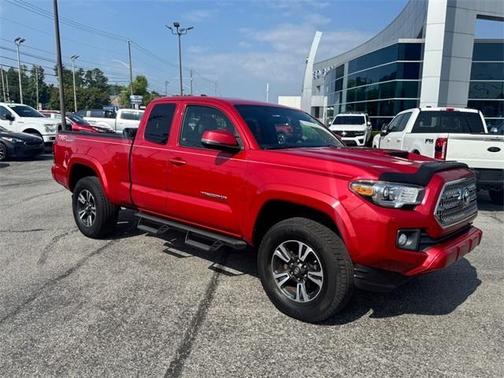 2017 Toyota Tacoma TRD Sport