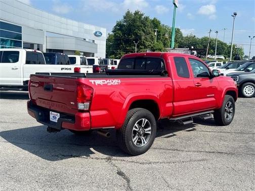 2017 Toyota Tacoma TRD Sport
