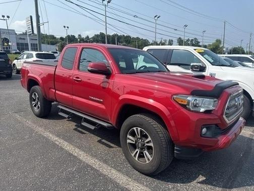 2017 Toyota Tacoma TRD Sport