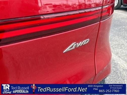 2024 Genesis GV70 2.5T