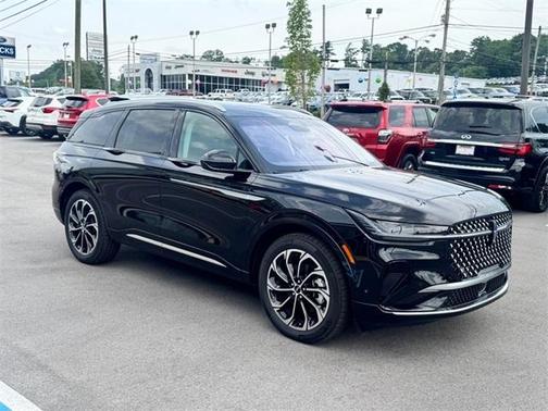 2025 Lincoln Nautilus Reserve