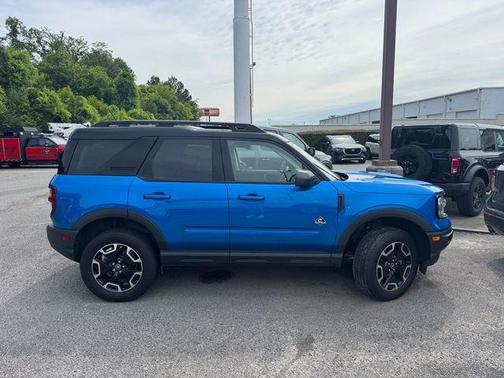 Blue Metallic 2022 Ford Bronco Sport Outer Banks
