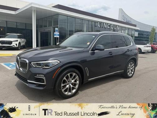 Gray Metallic 2020 BMW X5 sDrive40i