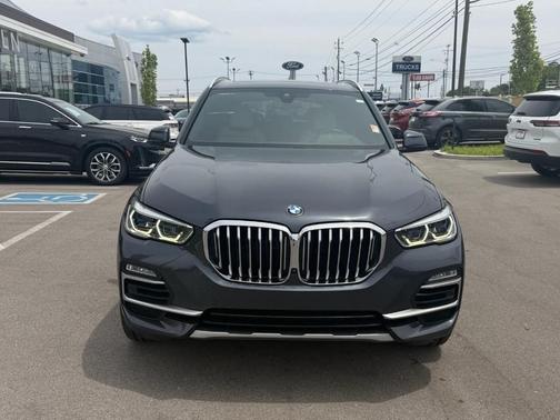 Gray Metallic 2020 BMW X5 sDrive40i