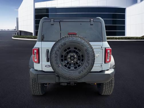 Gray 2026 Ford Bronco Outer Banks