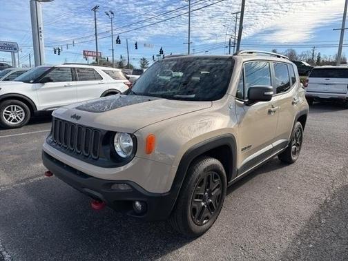 2017 Jeep Renegade Trailhawk